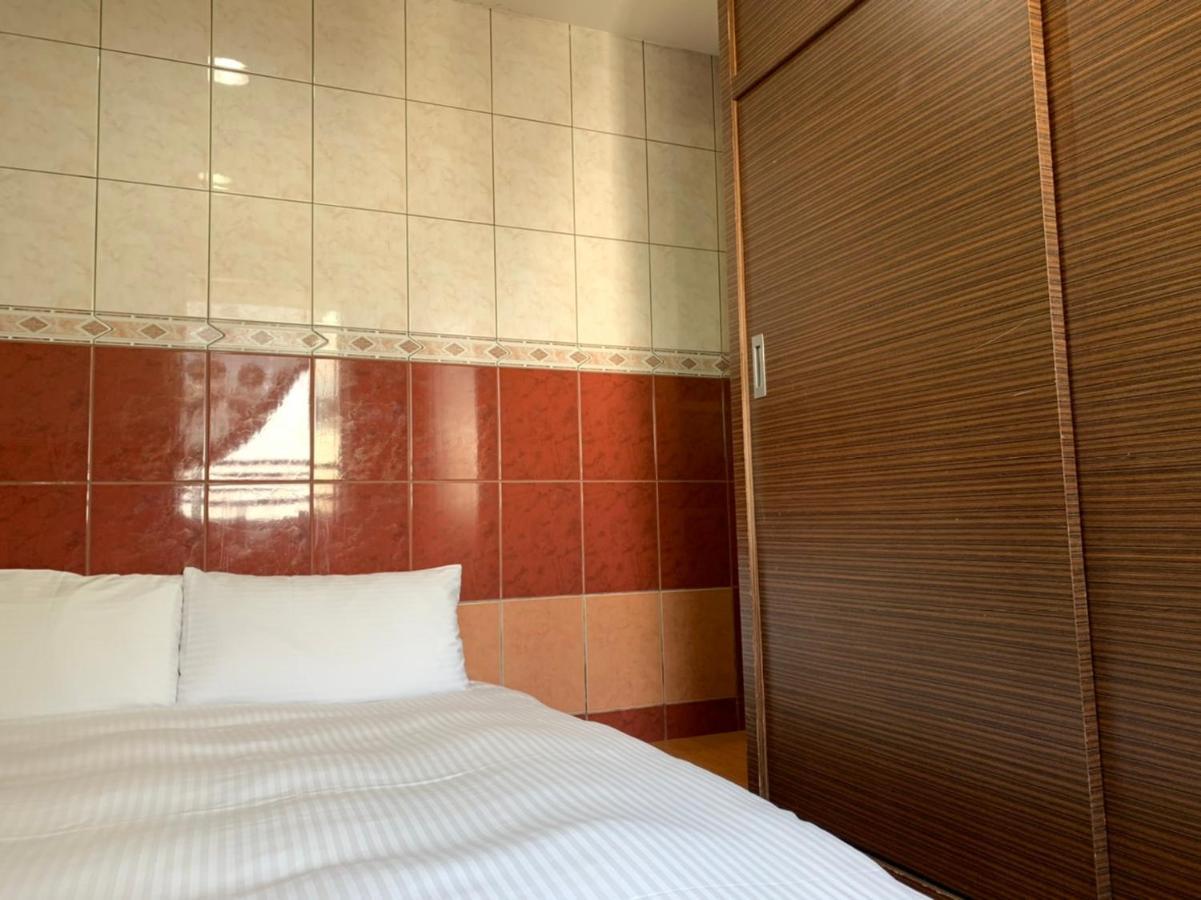Arteyes Theme Suite Sunduo Hall Kaohsiung Dış mekan fotoğraf